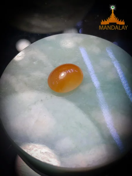 Nhẫn cẩm thạch