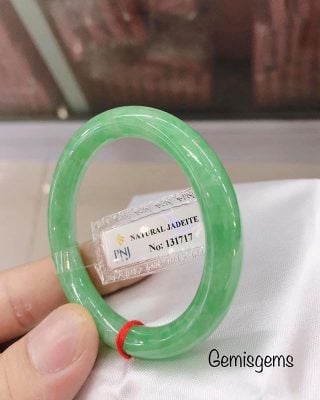 Vòng cẩm thạch PNJ