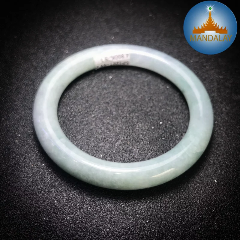 Vòng cẩm thạch vong cam thach