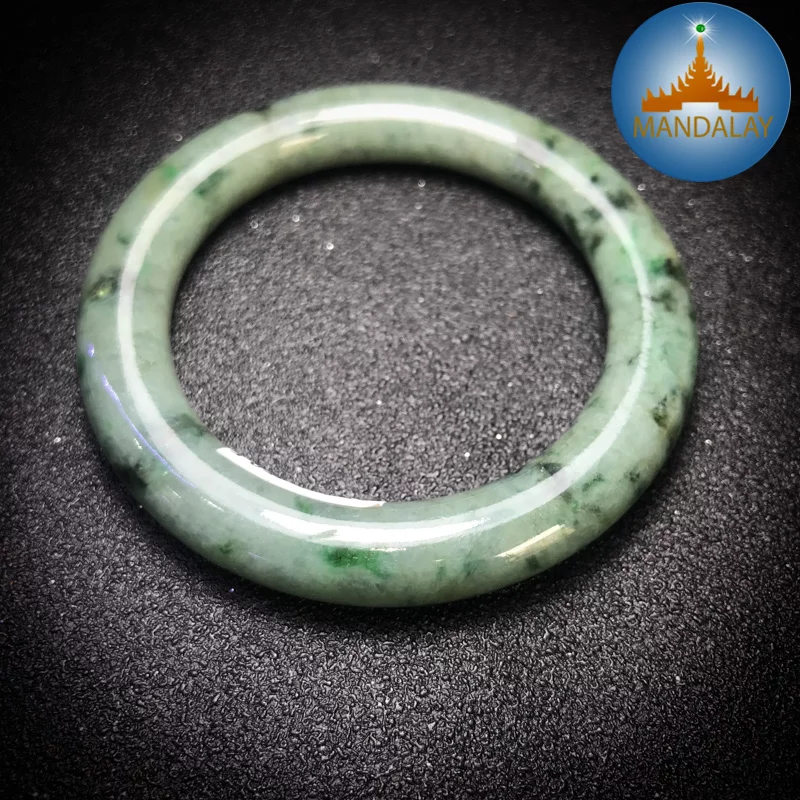 Vòng cẩm thạch vong cam thach